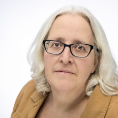 Donna McGraw - DIRECTORA DE CUMPLIMIENTO Y GESTIÓN DE CALIDAD